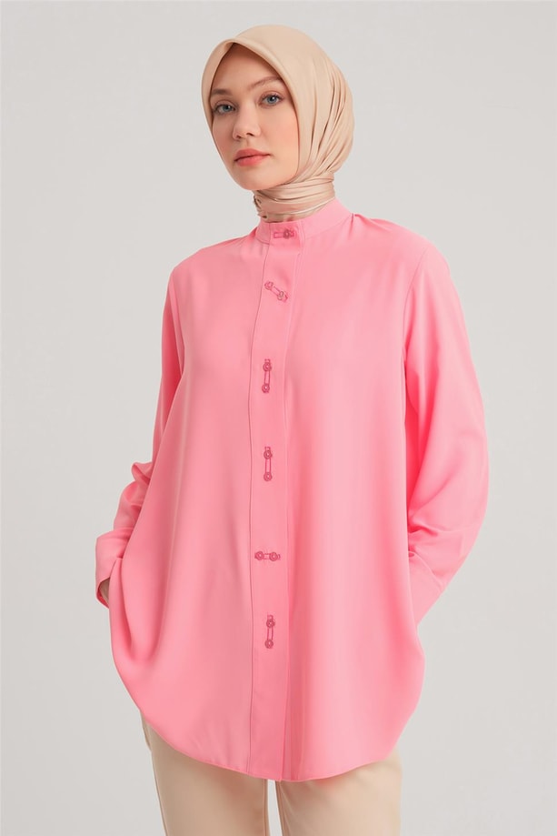 Armine Asimetrik Düğmeli Gömlek 24Y3513 Şeker Pembe