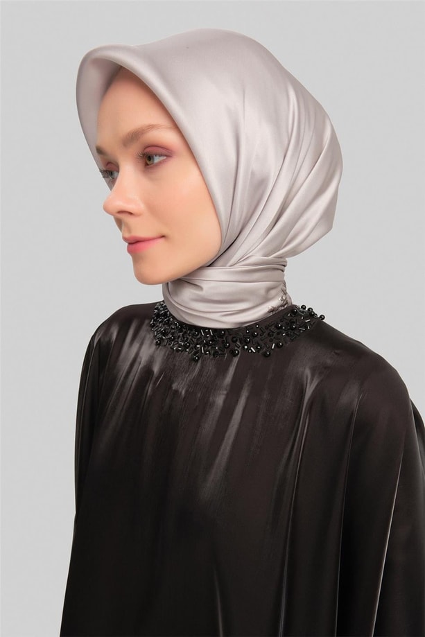 Armine İşleme Detaylı Şık Takım 24Y6833 Siyah