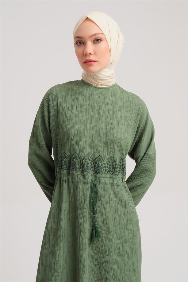 Armine Beli Nakışlı Elbise 24Y9811 Haki