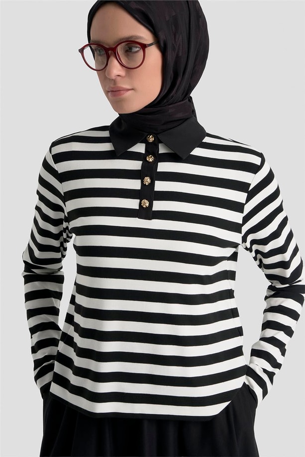 Çizgili Yakalı Badi Beyaz