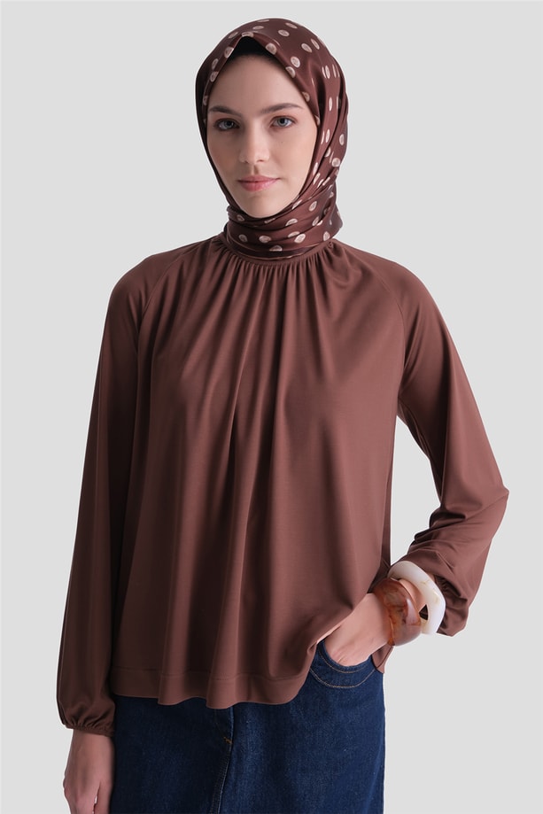 Yakası Büzgülü Rayon Bluz Kakao