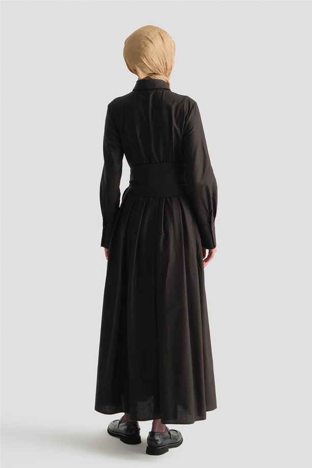 Kemer Detaylı Pamuk Elbise Siyah