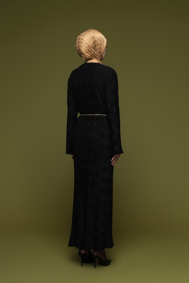 Jakarlı Örme Elbise Siyah