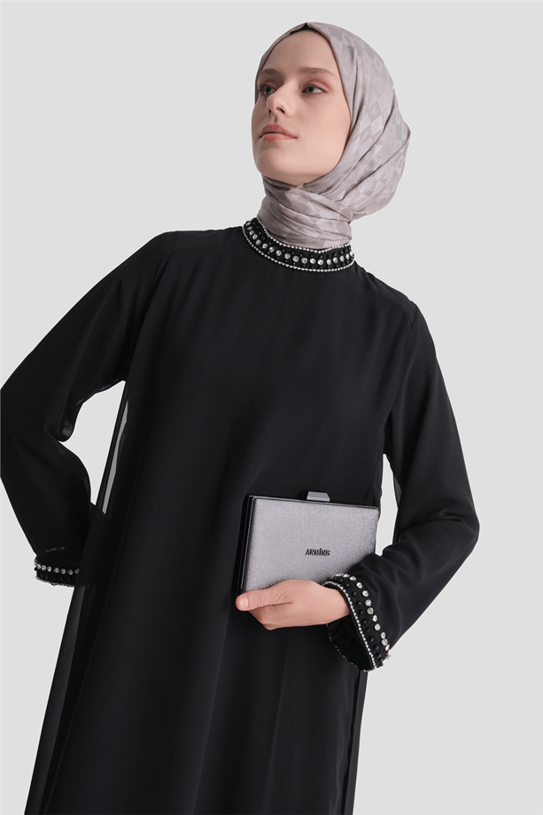 Taş Detaylı Şık Elbise Siyah