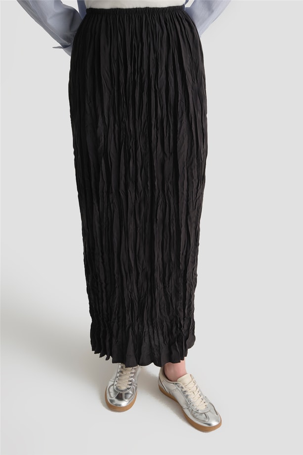 Relax Kırışık Görünümlü  Etek Siyah
