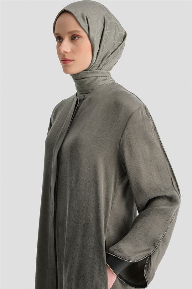 İşlemeli Kupra Ferace Haki