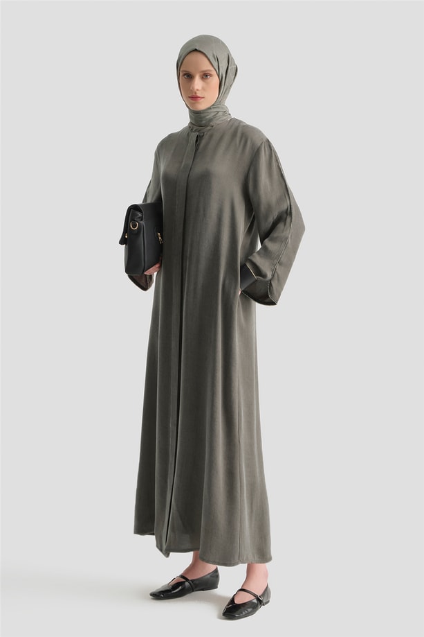 İşlemeli Kupra Ferace Haki