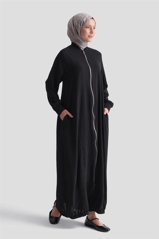 Basic Ferace Siyah
