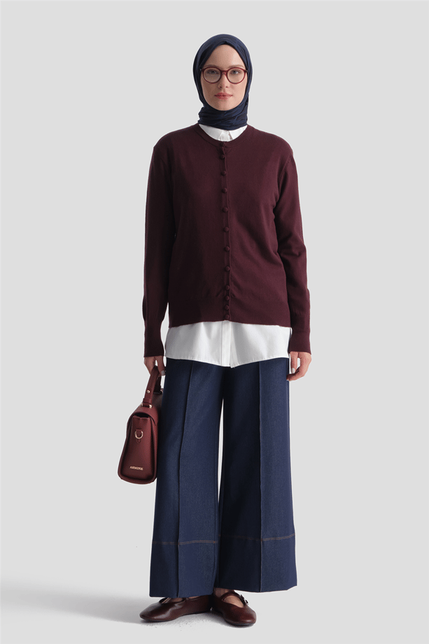 Düğme Detaylı Basic Hırka Bordo