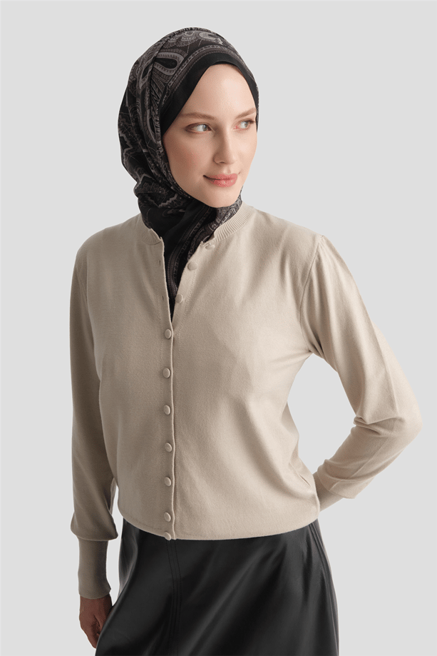 Düğme Detaylı Basic Hırka Vizon