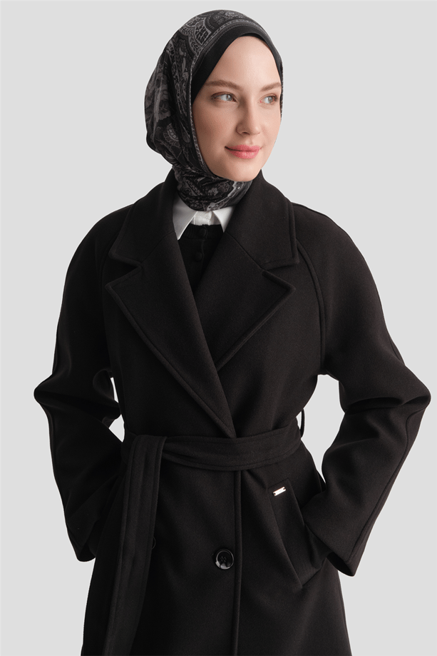 Reglan Kol Kaşe Kaban Siyah