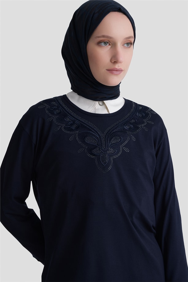 Armine Penye Lacivert