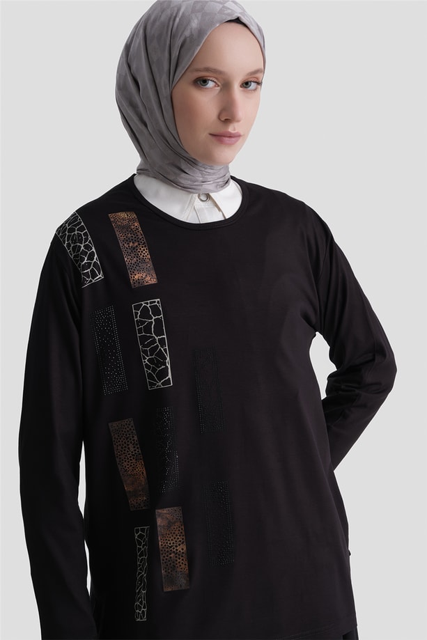 Armine Penye Siyah