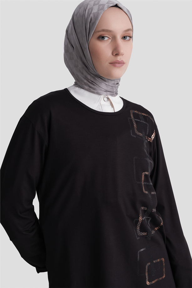 Armine Penye Siyah