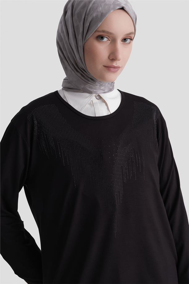 Armine Penye Siyah