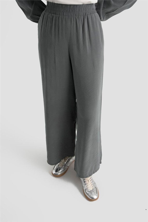 Basic Hırka Takım Petrol