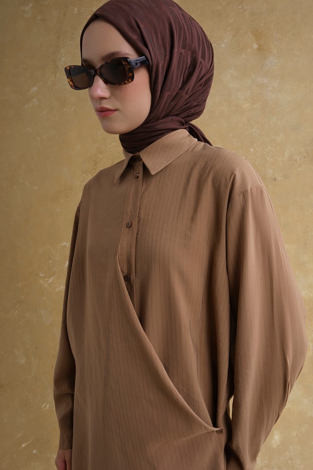 Viskon Karışımlı Çizgili Takım Camel