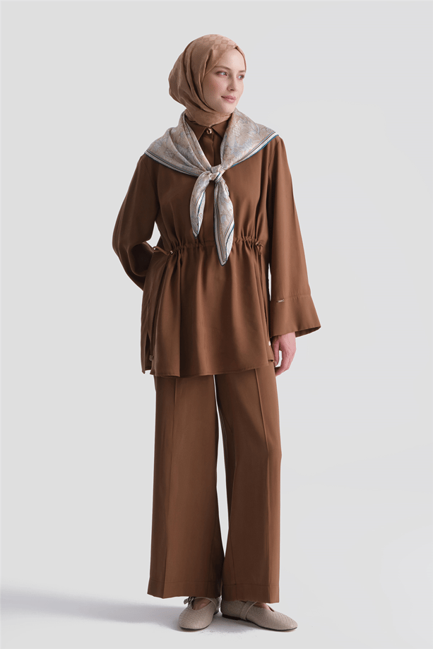 Beli Büzgülü Takım Camel