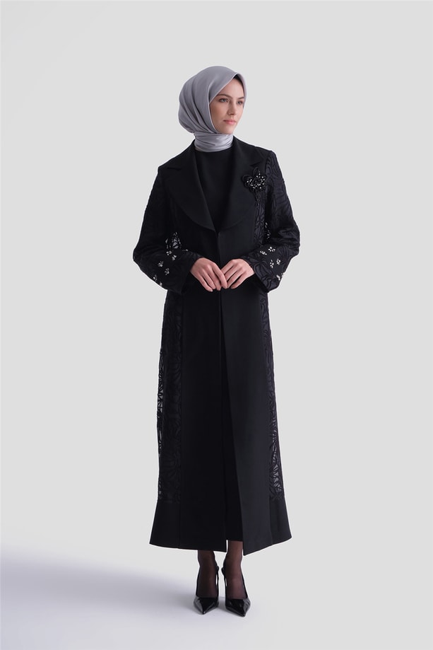Dantel Detaylı Şık Takım Siyah