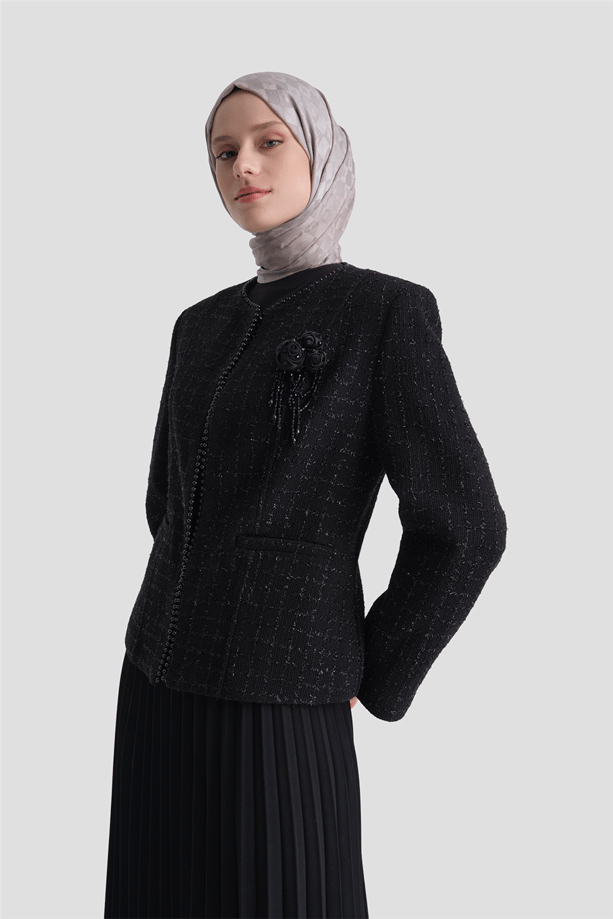 Aksesuarlı Şık Takım Siyah