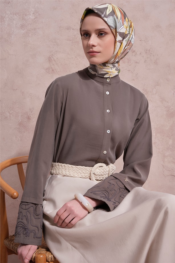 Kolları Nakışlı Tunik Haki