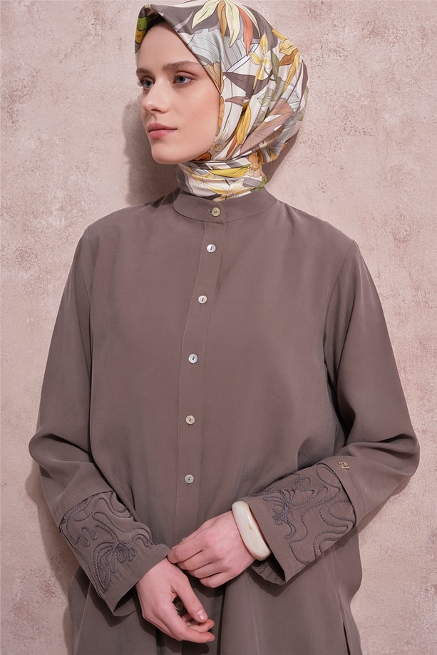 Kolları Nakışlı Tunik Haki