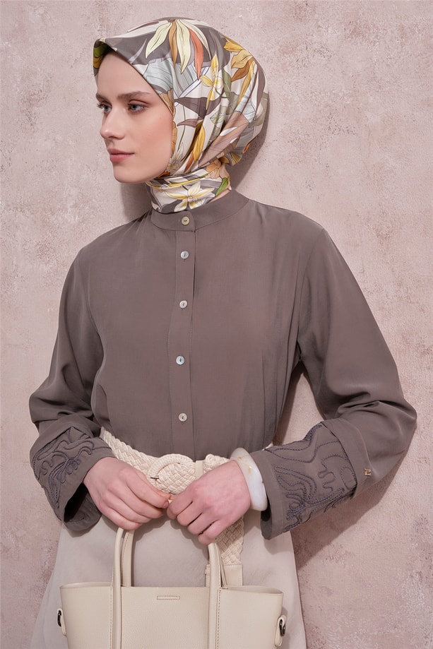 Kolları Nakışlı Tunik Haki