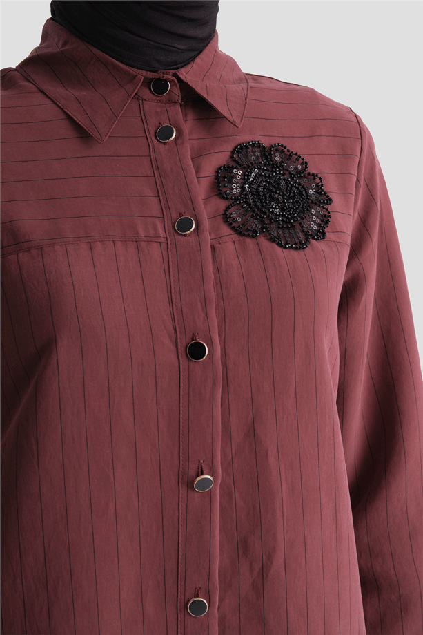 Broş Detaylı Tunik Bordo