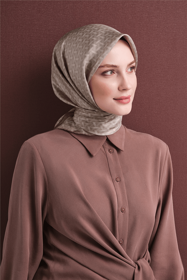 Armine Saf İpek Sura Eşarp 9622D 01