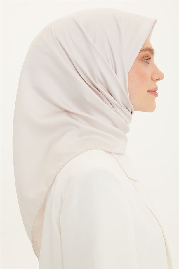 Armine Sport Eşarp Düz Fon 138