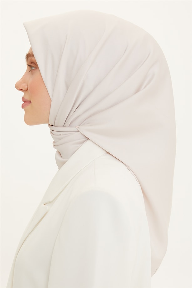 Armine Sport Eşarp Düz Fon 138
