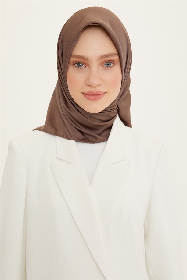 Armine Sport Eşarp Düz Fon 774