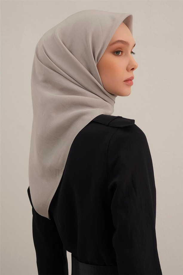 Armine Bordürlü Lyocell Eşarp 23