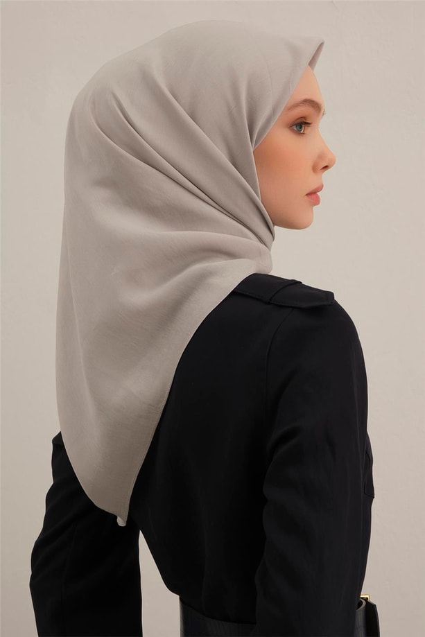 Armine Bordürlü Lyocell Eşarp 23