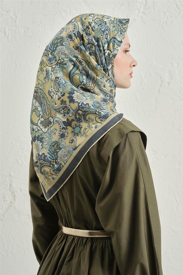 Armine Eşarp 1230 22 38