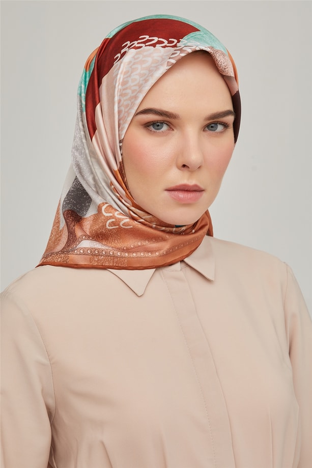 Armine Sport Eşarp 2007 05