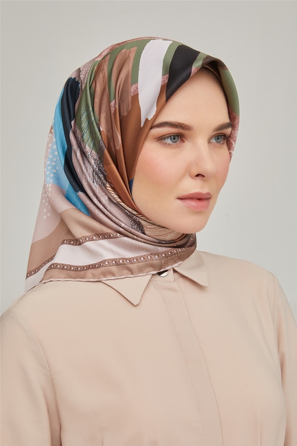 Armine Sport Eşarp 2007 09