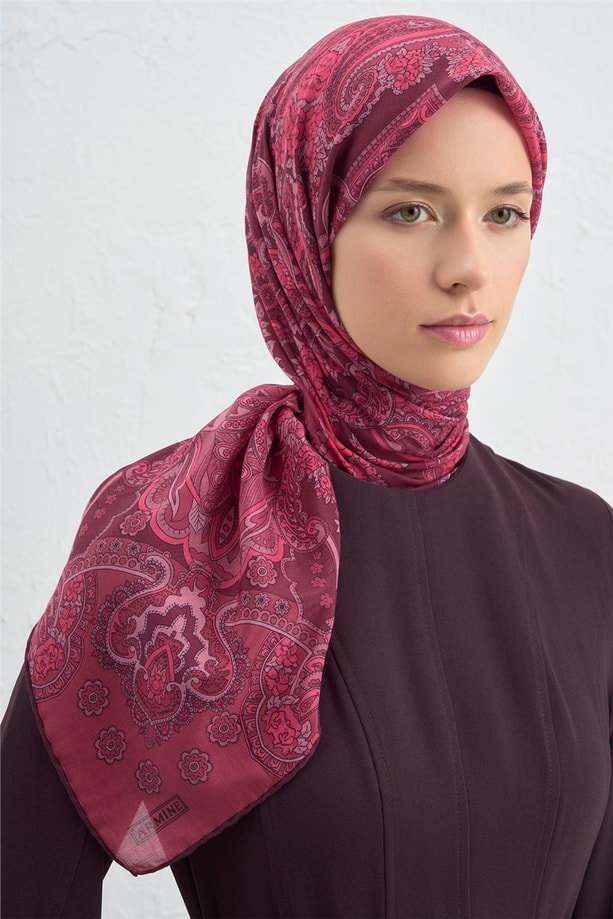Armine Çiçek Eşarp 48 52