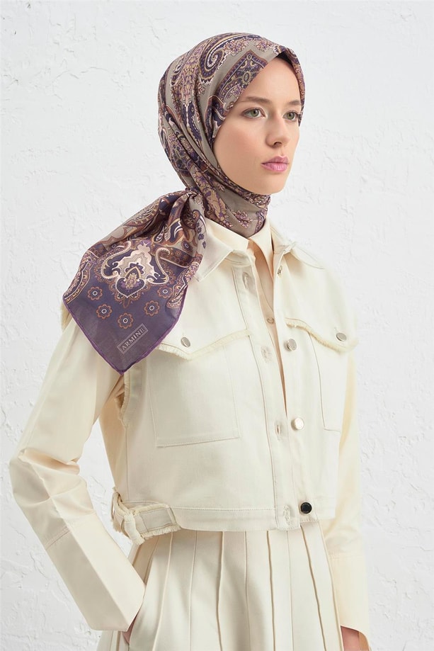 Armine Çiçek Eşarp 48 53