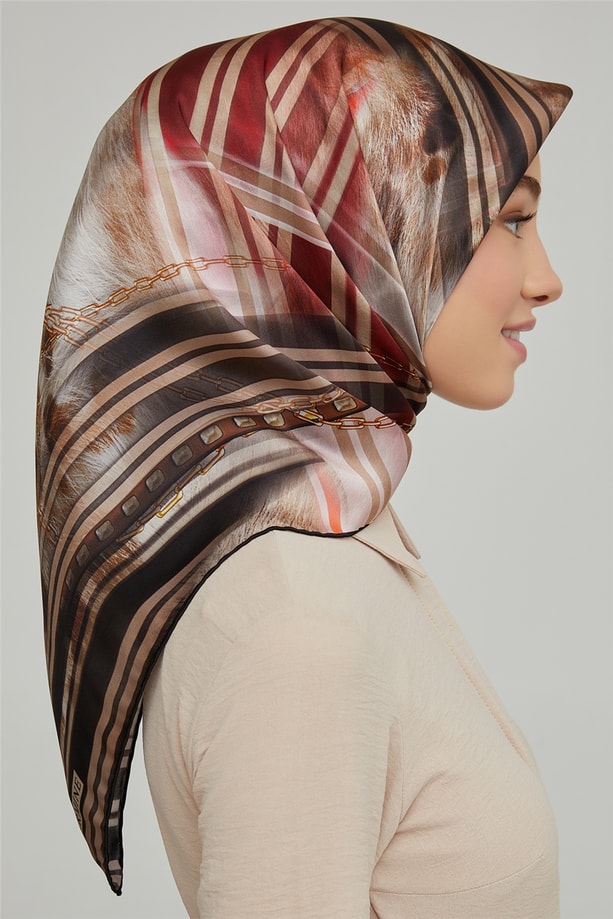 Armine Sura İpek Eşarp 21Ka8621 05
