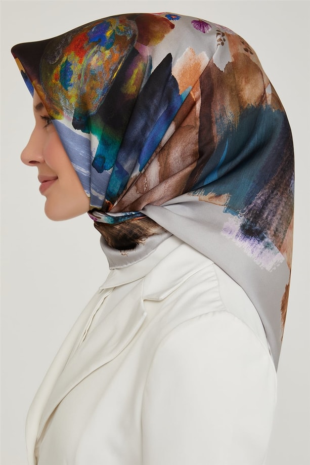 Armine Sura İpek Eşarp 21Ka8630 35