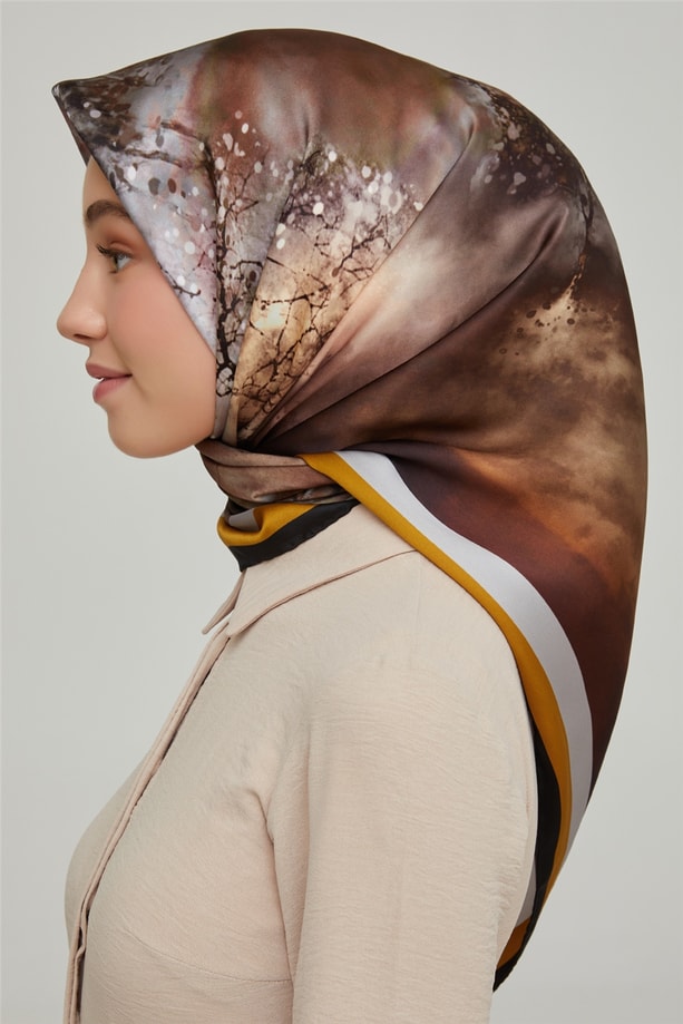 Armine Sura İpek Eşarp 21Ka8643 39