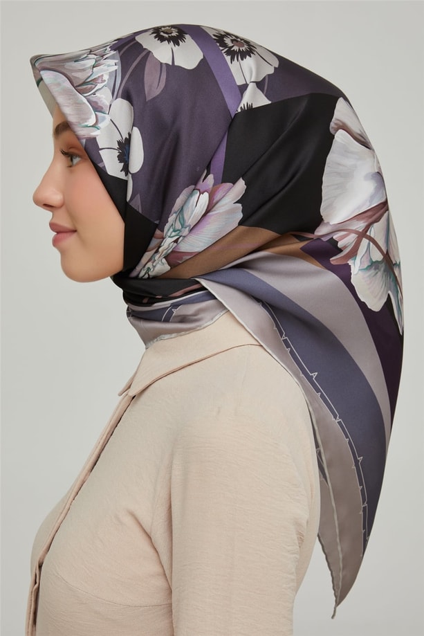 Armine Sura İpek Eşarp 21Ka8644 22