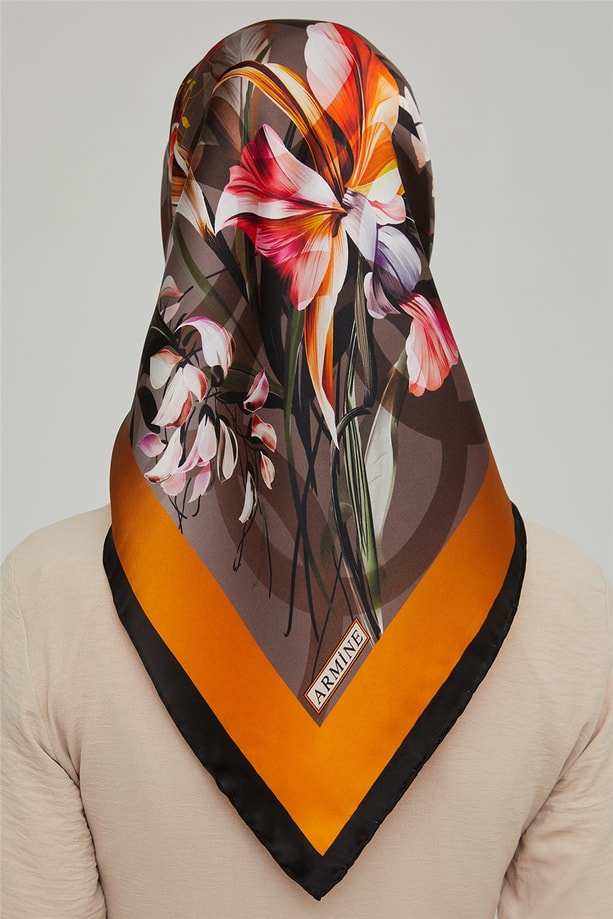 Armine Sura İpek Eşarp 21Ka8666 42