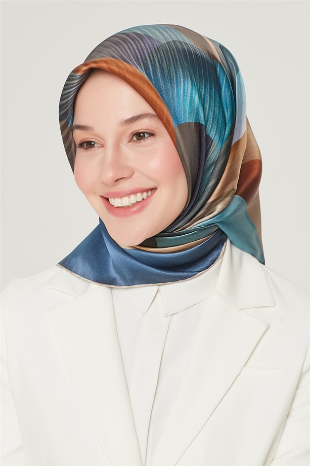 Armine Sura İpek Eşarp 21Y8520 38