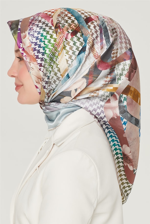 Armine Sura İpek Eşarp 21Y8541 38