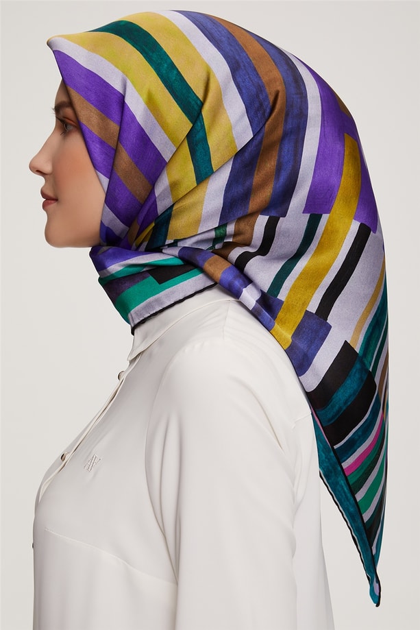 Armine Sura İpek Eşarp 22Ka3234 52
