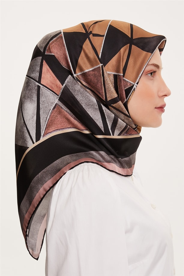 Armine Sura İpek Eşarp 22Ka3235 04