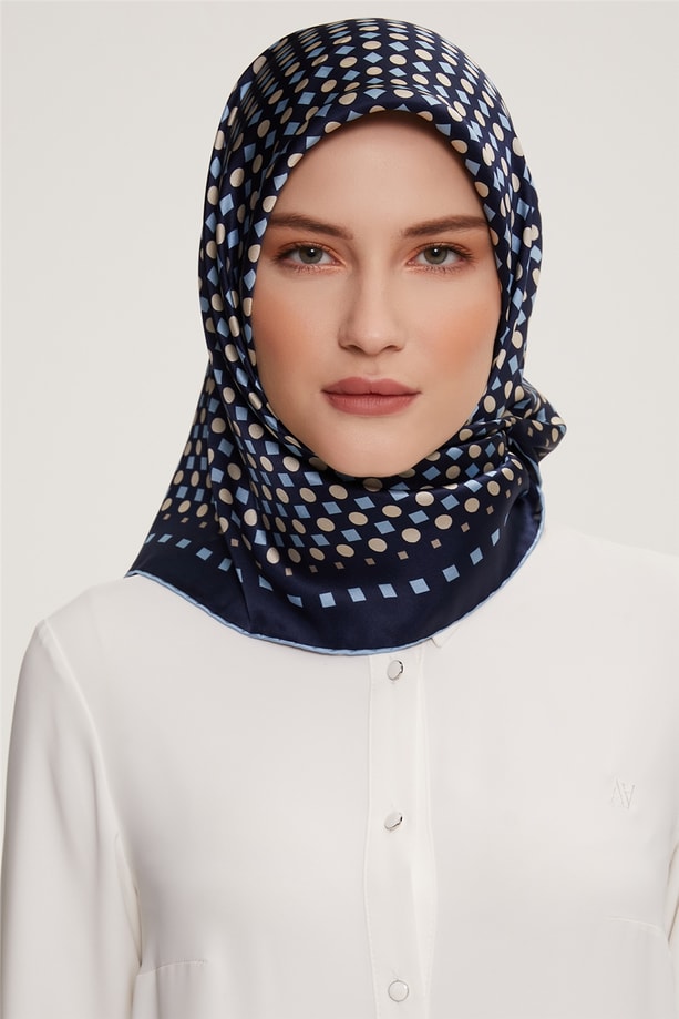 Armine Sura İpek Eşarp 22Ka3236 02