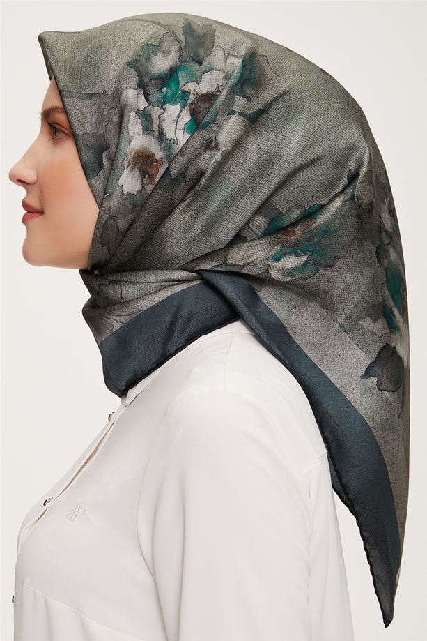 Armine Sura İpek Eşarp 22Ka3239 33